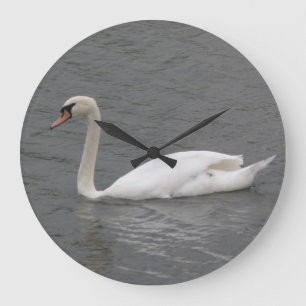 Reloj Redondo Grande Swans on the River Clock