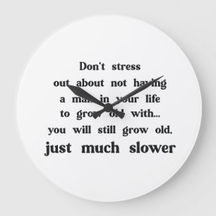 Reloj Redondo Grande Texto divertido sobre mujeres y hombres.