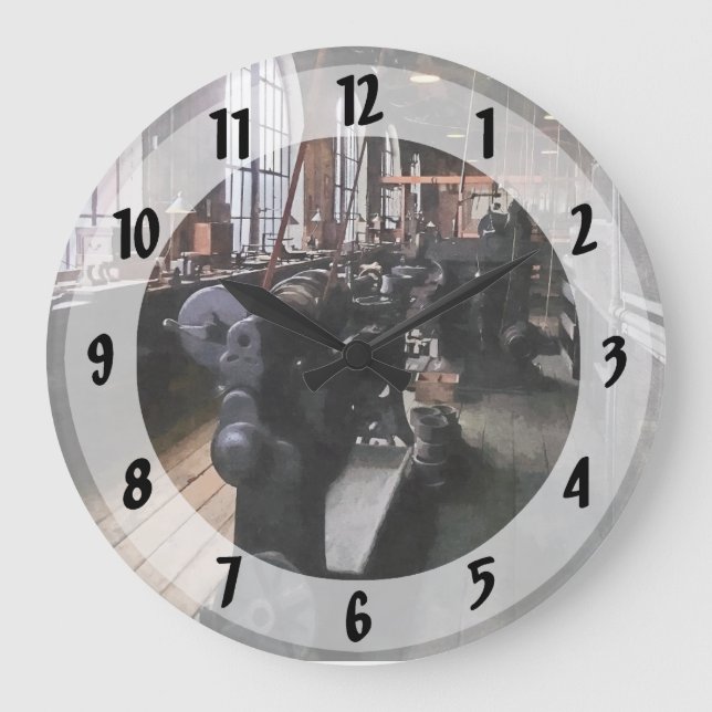 Reloj Redondo Grande Tienda de máquina pesada con las lámparas (Anverso)