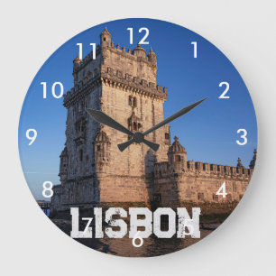 Reloj Redondo Grande Torre Belem al atardecer en Lisboa, Portugal