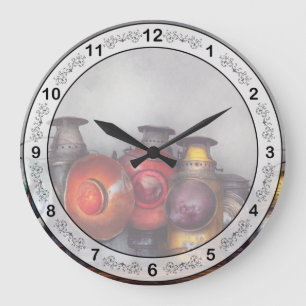 Reloj Redondo Grande Tren - Una colección de linternas de ferrocarril