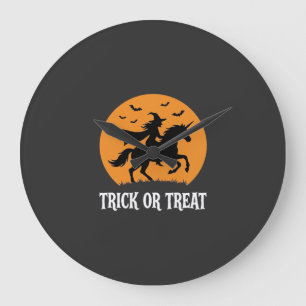 Reloj Redondo Grande Truco o trato Bruja Unicornio Diseño de Halloween_