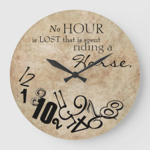 Reloj Redondo Grande Un caballo ruso que no pierde hora