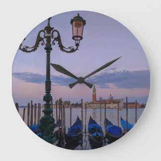 Reloj Redondo Grande Venecia Awakens