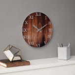 Reloj Redondo Grande Vintage rústico de madera oscura números romanos p<br><div class="desc">Reloj rústico y vintage de pared de madera oscura de granero con grandes números romanos.</div>