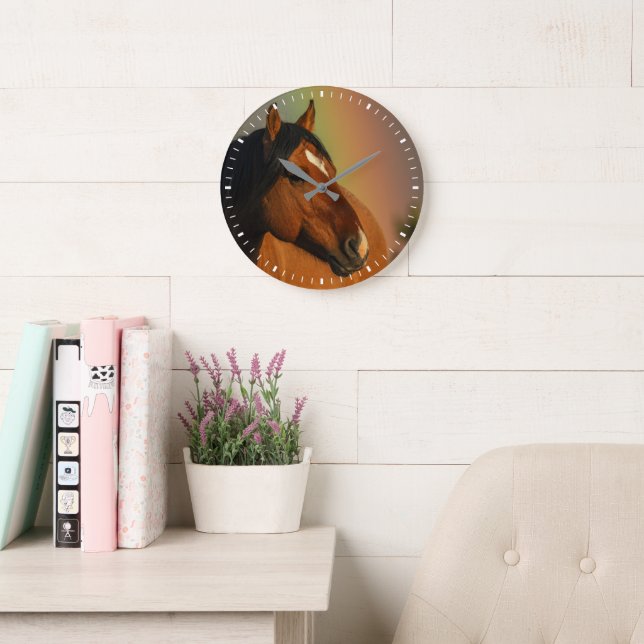 Reloj Redondo Grande Wild Stallion, Golden Light and Rainbow (Sala de lectura)