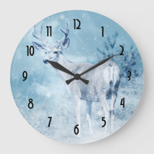 Reloj Redondo Grande Winter Deer and Pine Trees