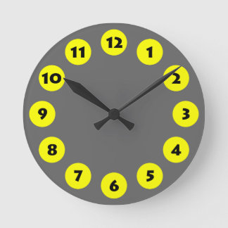 Reloj Redondo Mediano 12 puntos - negro con amarillo en gris