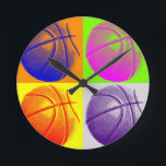 Reloj Redondo Mediano 4 Colores Pop Art Basketball<br><div class="desc">Imágenes y obras de arte pop de estilo retro</div>