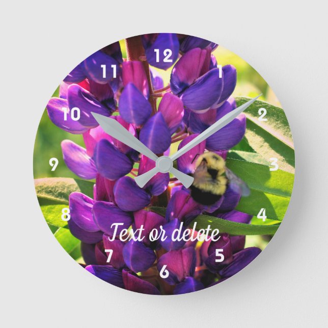 Reloj Redondo Mediano Abeja De Burbujas En Flor De Lupina Silvestre Pers (Anverso)