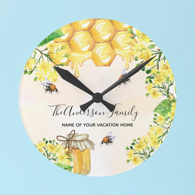 Reloj Redondo Mediano Abejas de burbujas miel floros amarillos monograma (Subido por el creador)