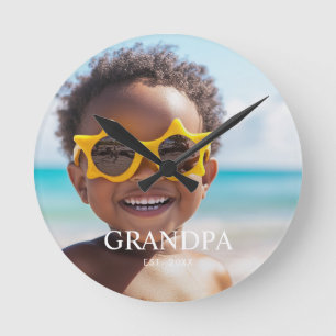 Reloj Redondo Mediano Abuelo Estableció Foto Minimalista Moderna