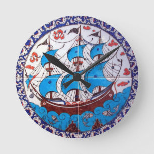 Reloj Redondo Mediano Acorazado antiguo