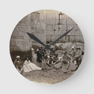 Reloj Redondo Mediano Agrupe la fotografía en el Pasillo de columnas,