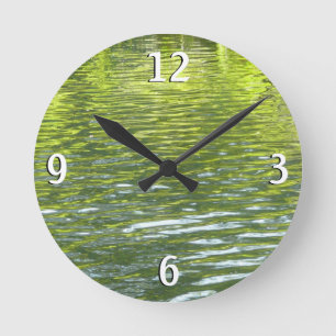 Reloj Redondo Mediano Aguas de roble creek amarillo y verde foto natural