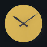 Reloj Redondo Mediano Amarillo otoñal<br><div class="desc">Otoño Color sólido amarillo reloj de pared de Gerson Ramos.</div>