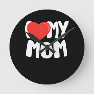 Reloj Redondo Mediano Amo a mi mamá TShirt con gran corazón rojo