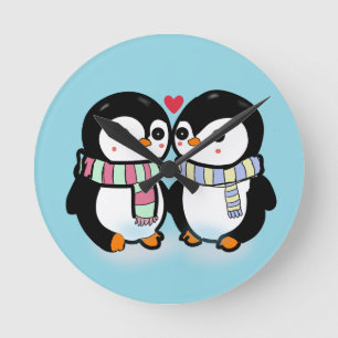 Reloj Redondo Mediano Amor de pingüino de invierno personalizado