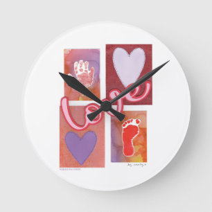 Reloj Redondo Mediano Amor del bebé - Arte para niños para CHOC