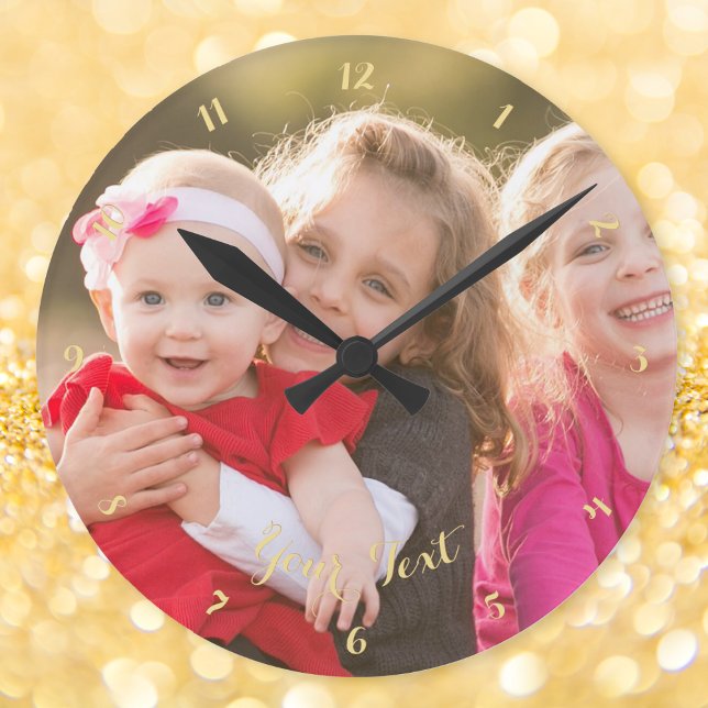 Reloj Redondo Mediano Aniversario de bodas personalizadas foto de pareja (Custom Weddings Anniversary Couple Family Photo Round Clock)