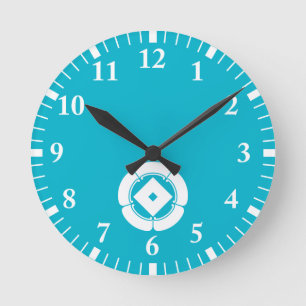 Reloj Redondo Mediano Apollador de uñas en goka