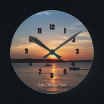 Reloj Redondo Mediano Atardecer en el lago Okoboji, Iowa<br><div class="desc">Hermosa puesta de sol en el lago Okoboji,  Iowa</div>
