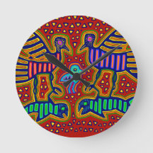 Aves indias kuna con peces