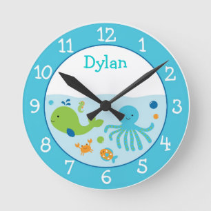 Reloj Redondo Mediano Azul debajo del cuarto de niños del mar