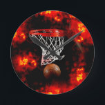 Reloj Redondo Mediano Baloncesto<br><div class="desc">Pelota,  red y llamas - Obras de arte de baloncesto - Imágenes deportivas populares digitales</div>