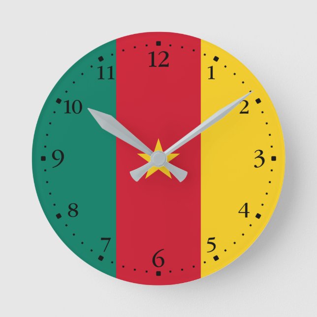 Reloj Redondo Mediano Bandera de Camerún Patriótico (Anverso)