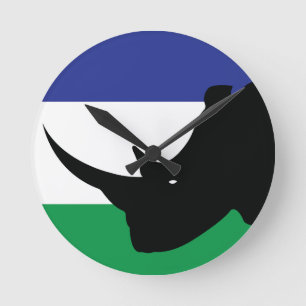 Reloj Redondo Mediano Bandera nacional de rinocerontes basotho en Lesoto