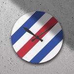 Reloj Redondo Mediano Barber Shop Hair Stylist Minimalista Blue Stipe<br><div class="desc">Barber Shop Hair estilista Minimalista Barber Blue & Red Stripes Clock.</div>