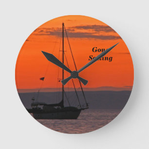 Reloj Redondo Mediano Barco de vela al atardecer Naranja, pequeño redond