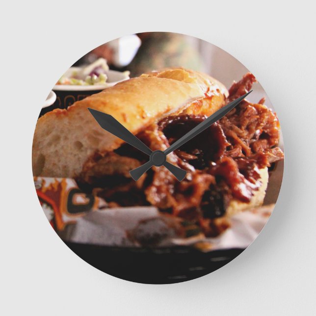 Reloj Redondo Mediano BBQ Beef Brisket Sandwich (Anverso)