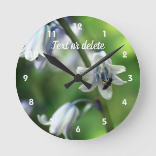 Reloj Redondo Mediano Bee On Bluebell Flower Personalizada
