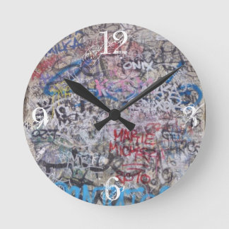 Reloj Redondo Mediano Berlin Wall- numbered