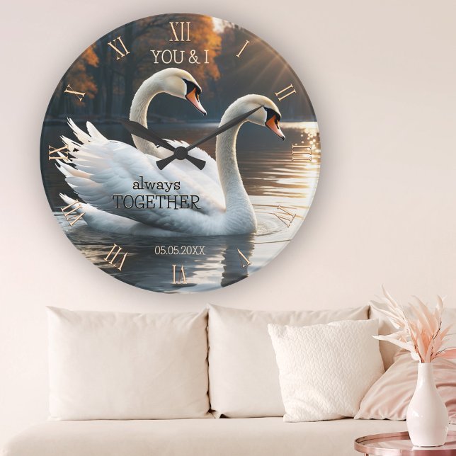 Reloj Redondo Mediano Boda Romantic Swans (Wedding wall clock featuring a painting of two swans with optional classic Roman clock numbers)