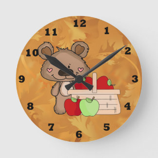 Reloj Redondo Mediano Boppy Bear Apple Wall Clock