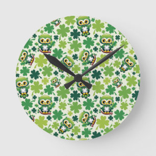 Reloj Redondo Mediano Búho Bebé Lindo Cartoon de San Patricio