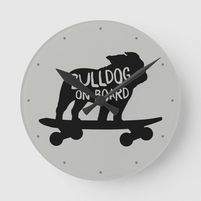 Reloj Redondo Mediano Bulldog a bordo | Skateboarding Dog Silhouette (Anverso)