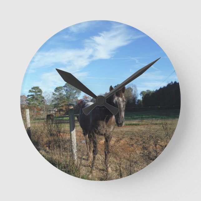 Reloj Redondo Mediano Caballo marrón de Coco y Crema (Anverso)