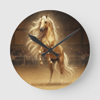 Reloj Redondo Mediano Caballo Salvaje Dorado – Símbolo de Belleza\Poder\