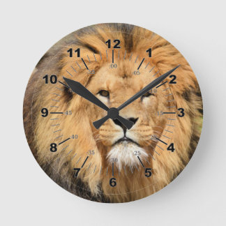 Reloj Redondo Mediano Cabeza de león