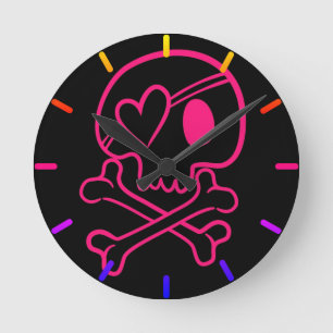 Reloj Redondo Mediano Calavera rosa y huesos cruzados