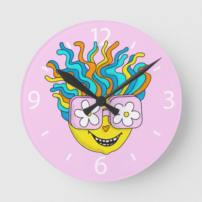 Reloj Redondo Mediano Carácter sonriente divertido con anteojos rosados  (Anverso)