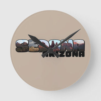 Reloj Redondo Mediano Carta grande de Sedona Arizona - Vista de montaña