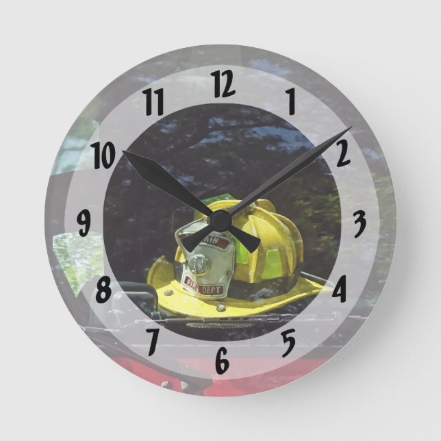 Reloj Redondo Mediano Casco del Capitán de Incendios Amarillo (Anverso)