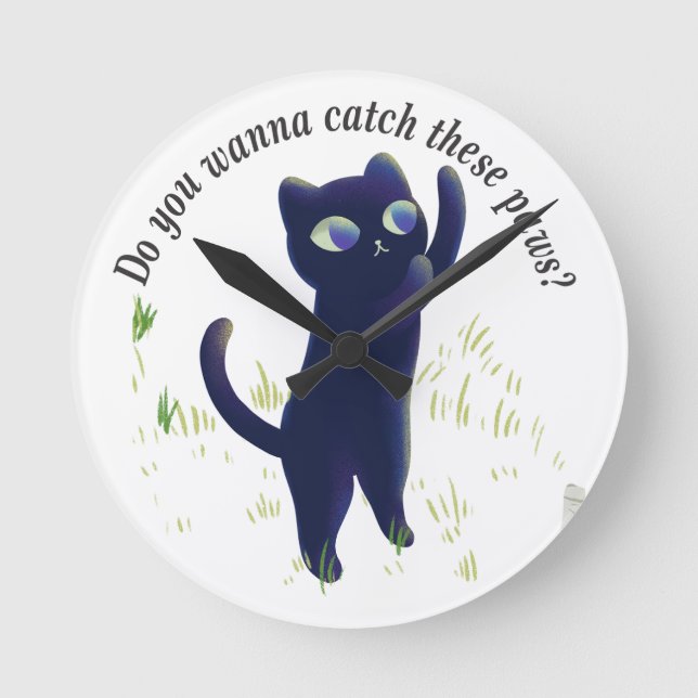 Reloj Redondo Mediano Catch These Paws – Playful Midnight Kitty (Anverso)