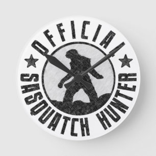 Reloj Redondo Mediano Cazador fresco de Sasquatch Bigfoot del Grunge