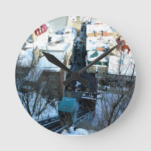 Reloj Redondo Mediano Ciudad Antigua de Quebec, Quebec, Canadá